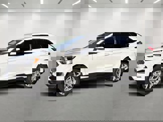 Used 2024 Ford Edge SEL image 1