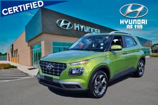 Used 2024 Hyundai Venue SEL image 1