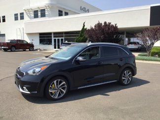Used 2018 Kia Niro Touring image 1
