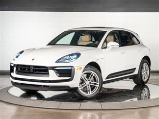 Used 2025 Porsche Macan image 1