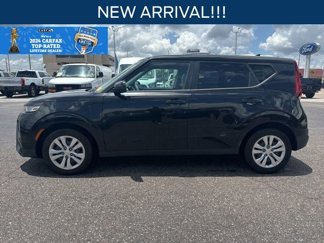 Used 2020 Kia Soul LX image 1