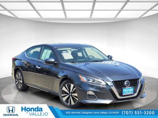 Used 2022 Nissan Altima 2.5 SV image 1