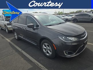 Used 2017 Chrysler Pacifica Touring-L Plus image 1