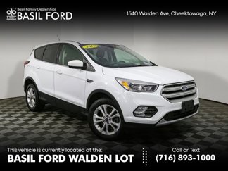 Used 2019 Ford Escape SE image 1