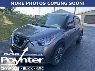 Used 2019 Nissan Kicks SV image 1