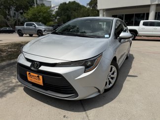 Used 2023 Toyota Corolla LE image 1