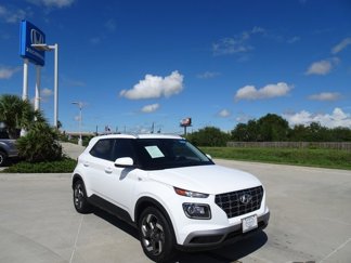 Used 2022 Hyundai Venue SEL w/ Cargo Package image 1