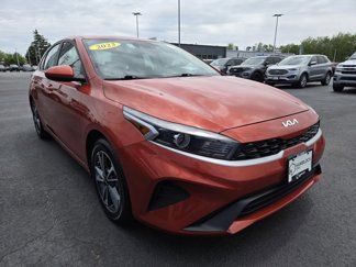 Used 2023 Kia Forte LXS image 1