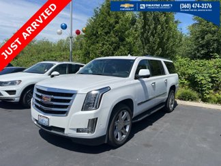 Used 2017 Cadillac Escalade ESV Luxury image 1