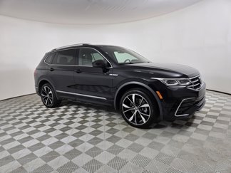 Used 2022 Volkswagen Tiguan SEL R-Line image 1