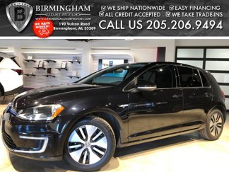 Used 2016 Volkswagen e-Golf SE image 1