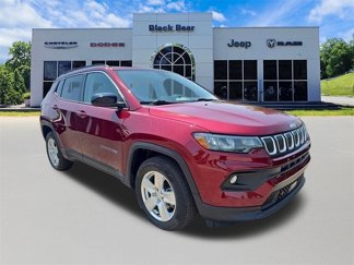 Used 2022 Jeep Compass Latitude w/ Sun and Sound Group image 1
