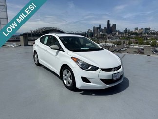 Used 2013 Hyundai Elantra GLS w/ Preferred Pkg image 1