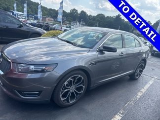 Used 2013 Ford Taurus SHO image 1