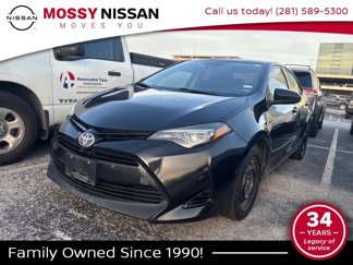 Used 2018 Toyota Corolla LE image 1