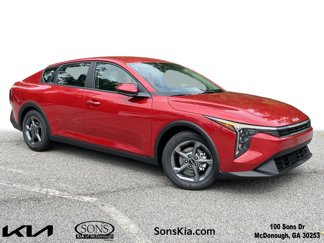 New 2025 Kia K4 LXS image 1