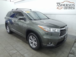 Used 2015 Toyota Highlander XLE image 1