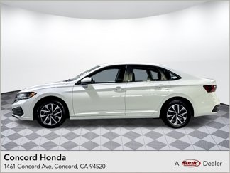 Used 2024 Volkswagen Jetta S image 1