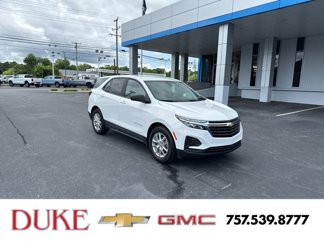 Used 2022 Chevrolet Equinox LS w/ LS Convenience Package image 1