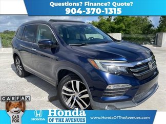 Used 2017 Honda Pilot Touring image 1