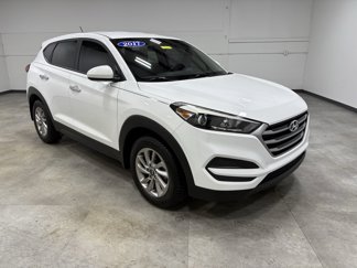 Used 2017 Hyundai Tucson SE image 1