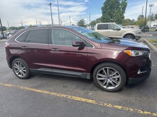 Used 2022 Ford Edge Titanium image 1