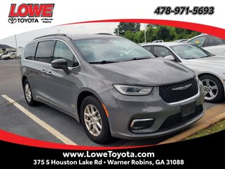 Used 2022 Chrysler Pacifica Touring-L image 1