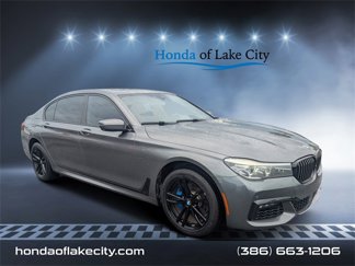 Used 2016 BMW 740i w/ Executive Package image 1