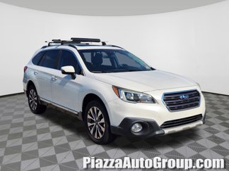 Used 2017 Subaru Outback 3.6R Touring image 1