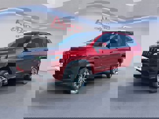 Used 2019 Jeep Cherokee Latitude Plus w/ Comfort/Convenience Group image 1