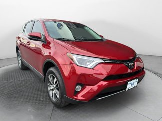 Used 2018 Toyota RAV4 XLE image 1