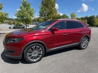 Used 2017 Lincoln MKX Reserve w/ Cargo Utility Package image 1