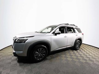 Used 2022 Nissan Pathfinder SV image 1