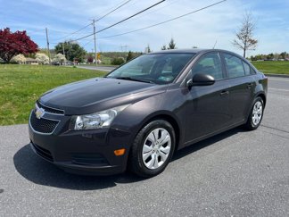 Used 2014 Chevrolet Cruze LS image 1