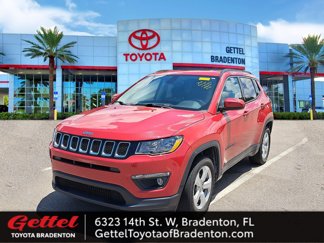 Used 2018 Jeep Compass Latitude image 1