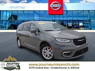 Used 2022 Chrysler Pacifica Touring-L image 1