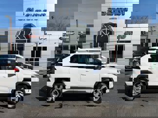 Used 2022 Toyota RAV4 LE image 1