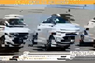 New 2025 Chevrolet Malibu RS image 1