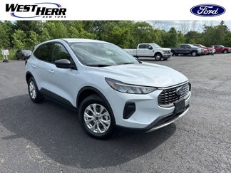 Used 2025 Ford Escape Active w/ Cold Weather Package image 1