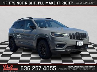 Used 2023 Jeep Cherokee Altitude Lux image 1