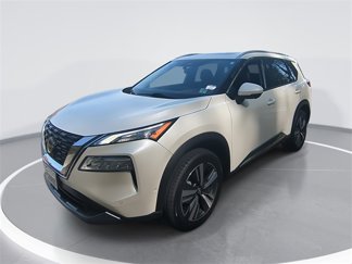 Used 2023 Nissan Rogue SL image 1