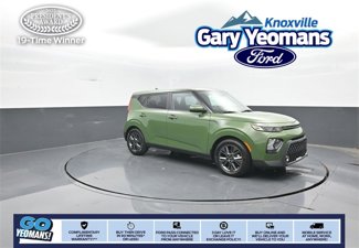 Used 2022 Kia Soul EX image 1