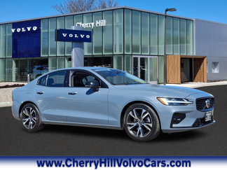 Certified 2024 Volvo S60 B5 Core image 1