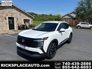 Used 2025 Nissan Kicks SV image 1
