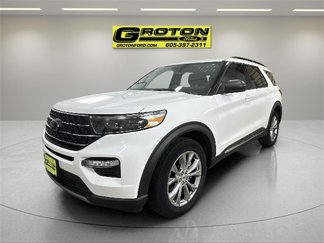 Used 2022 Ford Explorer XLT w/ Equipment Group 202A image 1