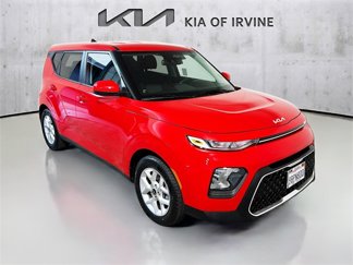Certified 2022 Kia Soul LX w/ Technology Package image 1