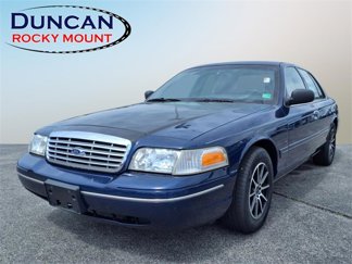 Used 2004 Ford Crown Victoria LX image 1