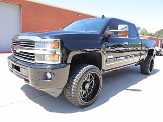 Used 2015 Chevrolet Silverado 2500 High Country w/ Duramax Plus Package image 1