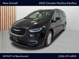 Used 2021 Chrysler Pacifica Touring-L image 1