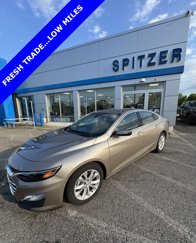 Used 2022 Chevrolet Malibu LT image 1